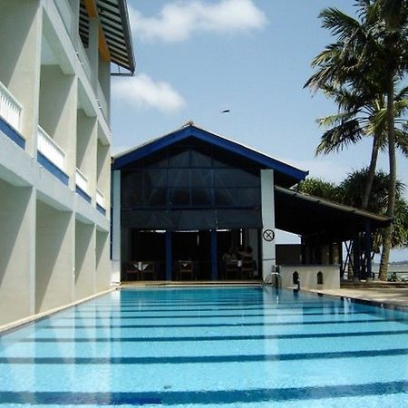 Hotel Sunset Beach Negombo Exterior foto